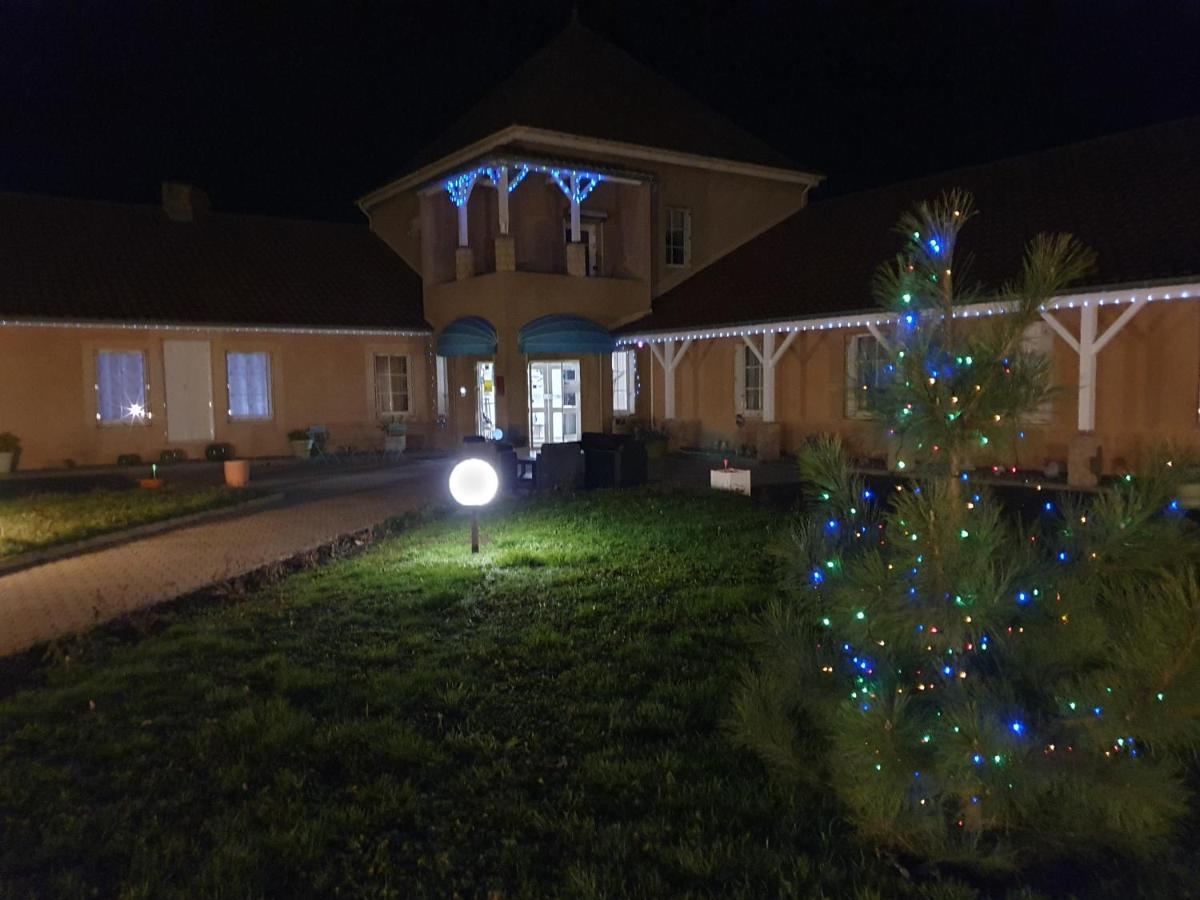 Hotel Saint Odilon Cluny Exterior photo